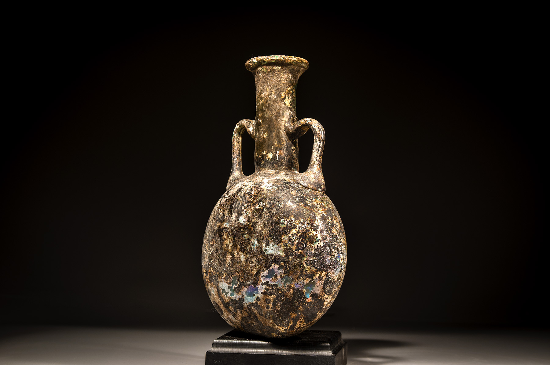 Large Glass Lentoid Flask - Image 2