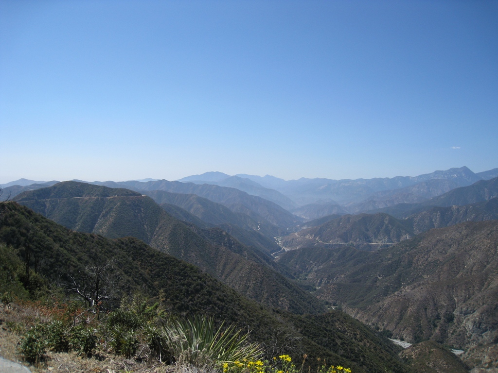 San_Gabriel_Mountains_3,_CA