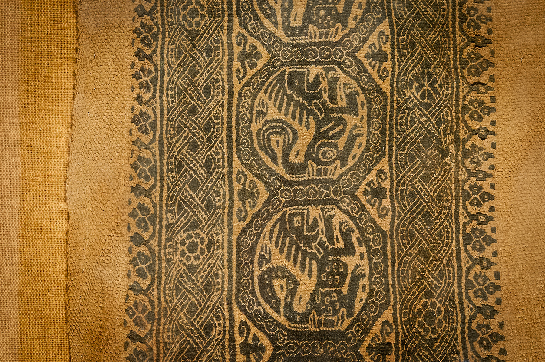 Woven Cloth with Lion Frieze and Ornamental Bands - Image 2